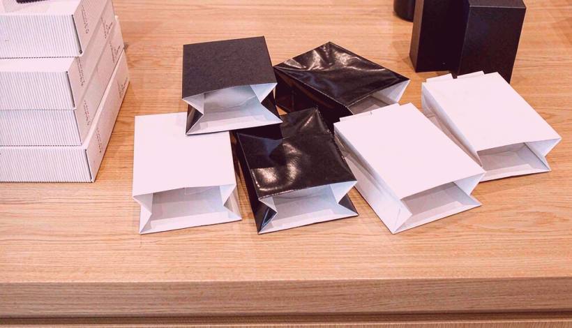 Payment Terms for Vape Shops — Luxury High Gift Box Sourcing — Luxury High End Vape Gift Box Bulk Stock