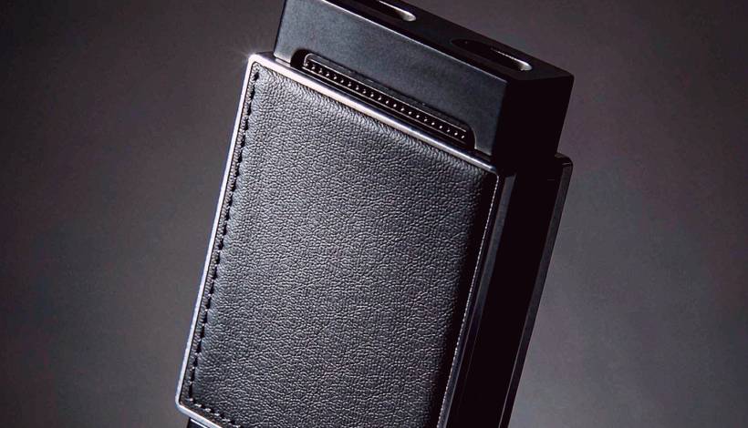 Reading a Quotation — Retail-Ready Luxury High Gift Box — Luxury High End Vape Gift Box Bulk Stock